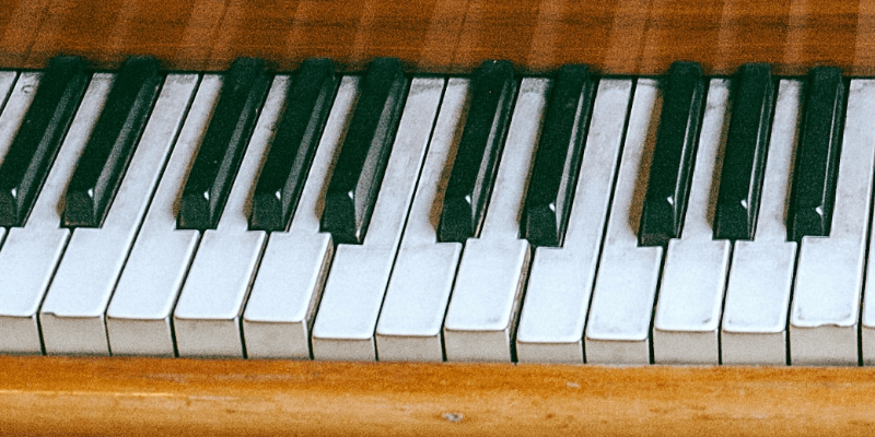 鍵盤の沈み